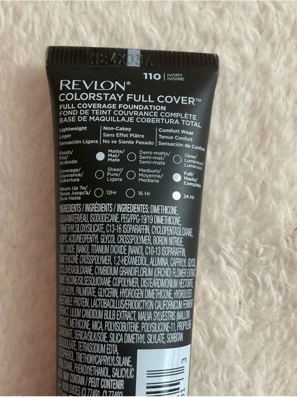 Revlon ColorStay Full Cover Foundation Tube - Black with White Text (110 Ivory)